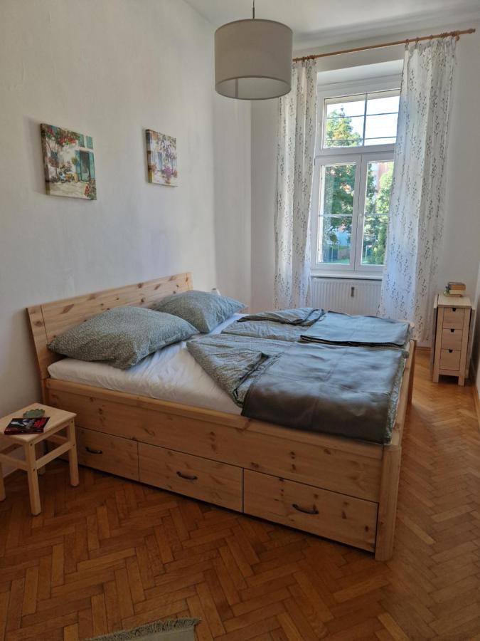 Entzueckendes Apartment Im Zentrum Γκρατς Εξωτερικό φωτογραφία